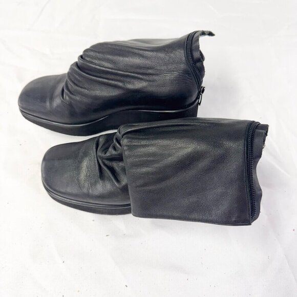 LEATHER PLATFORM BOOTS SIZE 7 - Picture 2 of 8